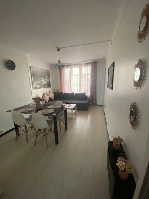 Appartement T4 A Deux Pas De La Gare St Charles Marseilles Exterior foto