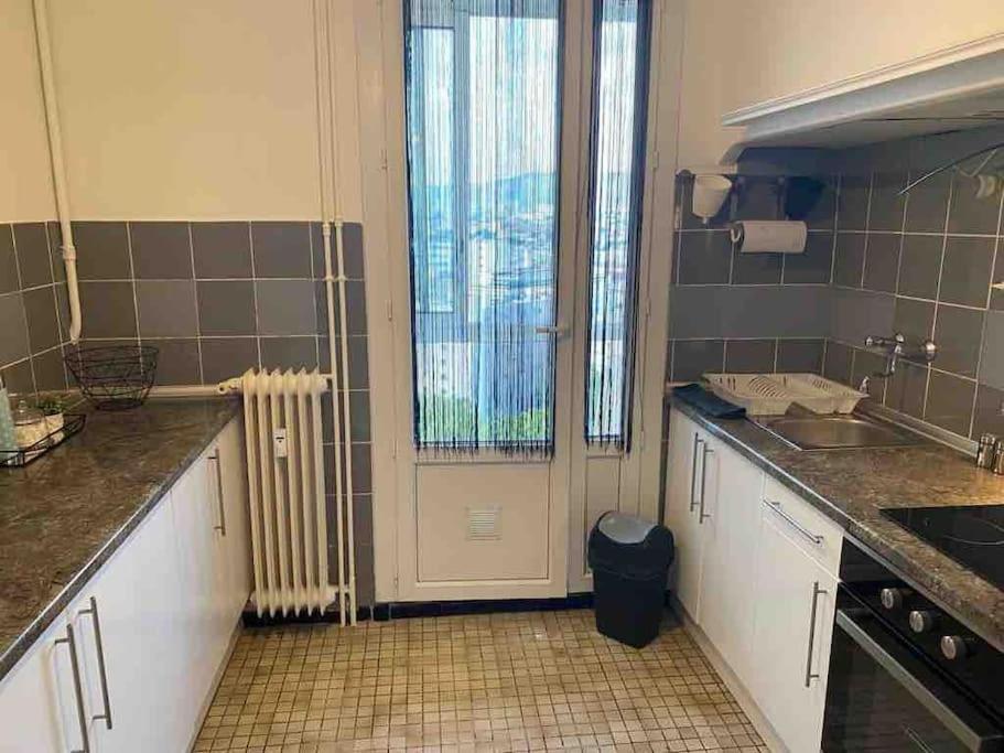 Appartement T4 A Deux Pas De La Gare St Charles Marseilles Exterior foto