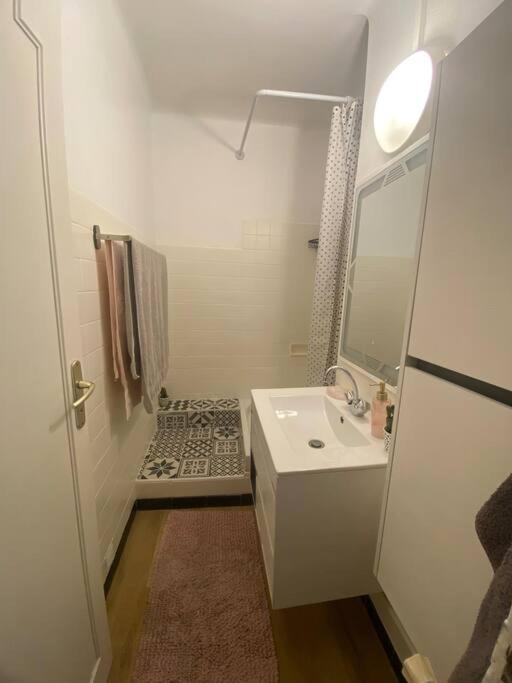 Appartement T4 A Deux Pas De La Gare St Charles Marseilles Exterior foto